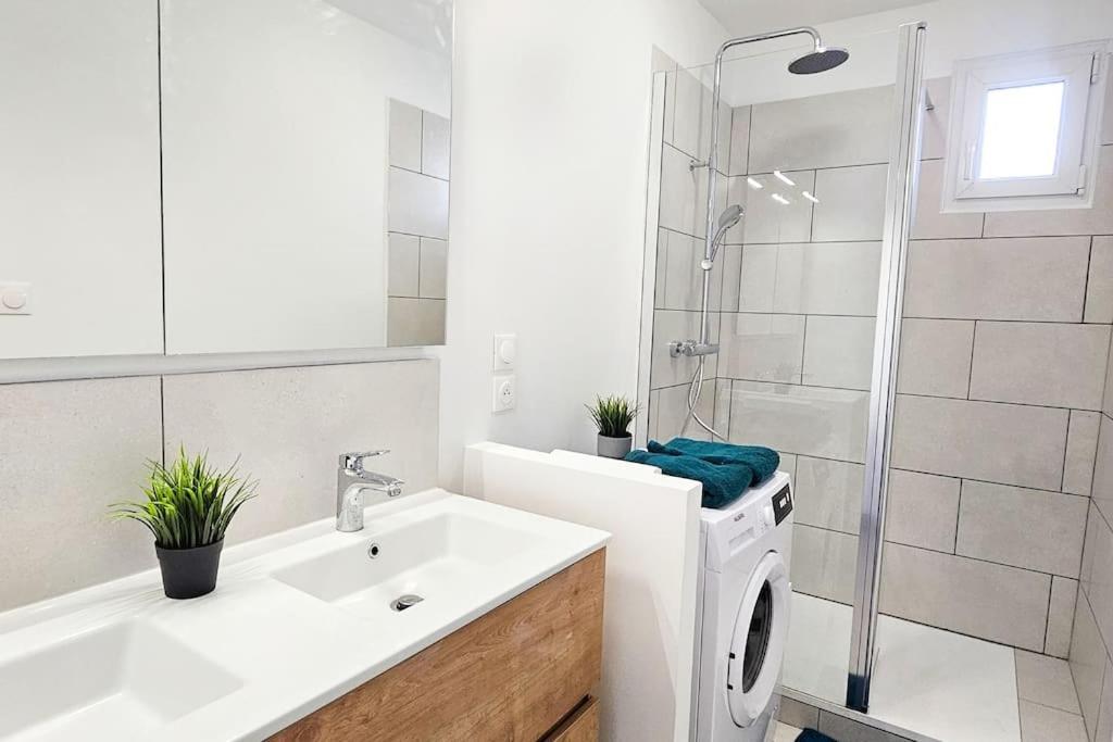 C'Est Chez Maurice! 4 Ch Wifi Balcon Parking Free Daire Saint-Etienne  Dış mekan fotoğraf